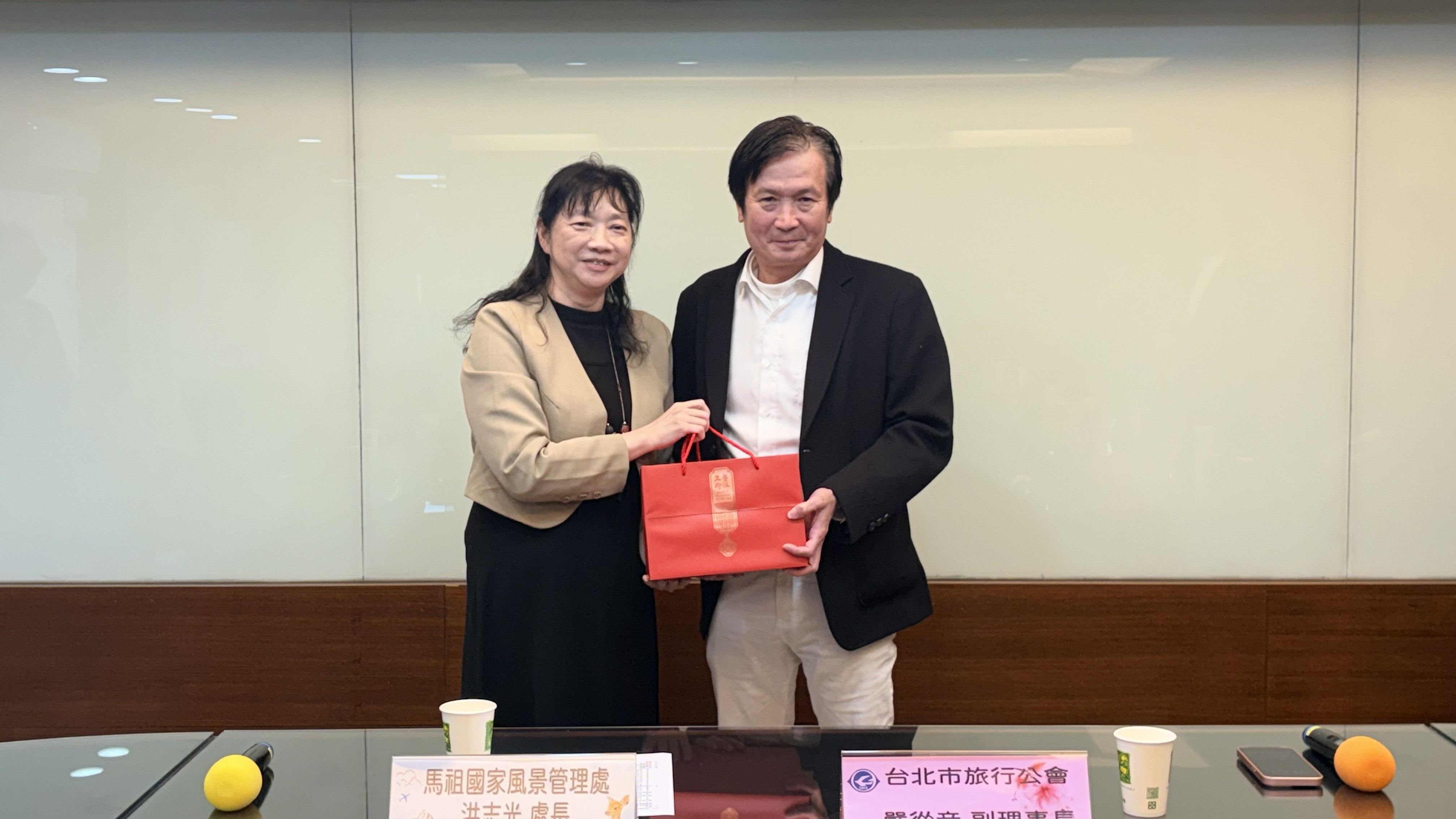 ����§��